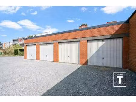 afgesloten gargagebox
