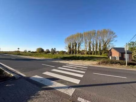 très beau terrain à bâtir situé à isnes ( gembloux)