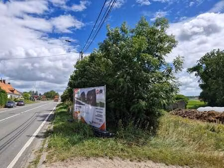 magnifique terrain sud-ouest avec vue agréable