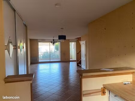 appartement 100 m² la coudouliere