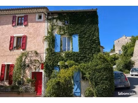 maison de village 3 pièces 70 m²