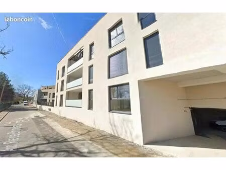 appartement 3 pièces 85 m²