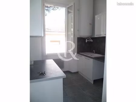 appartement 3 pièces 55 m²