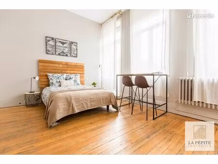 studio 1 pièce 26 m²