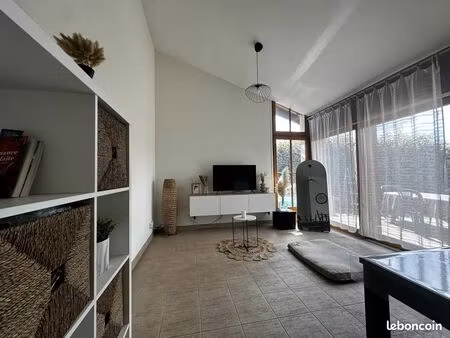 maison 4 pièces 75 m²
