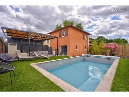maison 5 pièces 130 m²
