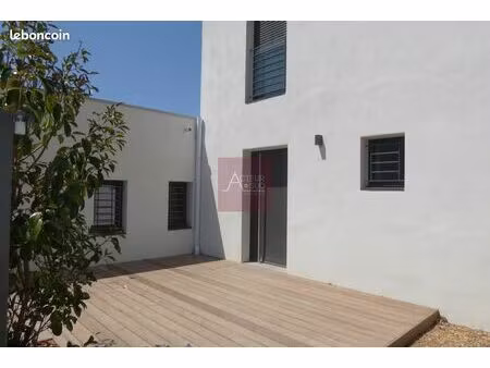 villa 4 pièces 121 m²
