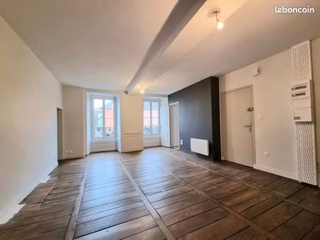 appartement 3 pièces 62 m²