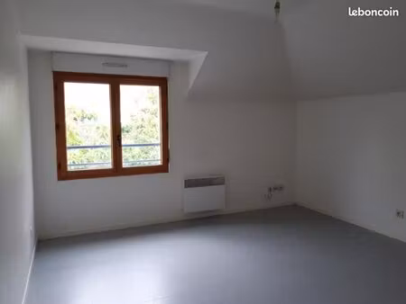studio 1 pièce 18 m²