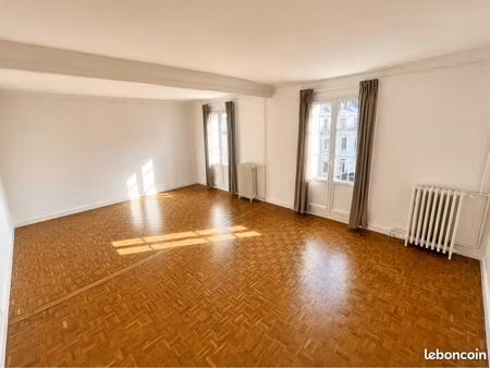 appartement f3 - hyper centre orléans martroi - 75 m2 - entièrement rénové