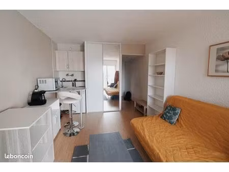 studio 1 pièce 23 m²