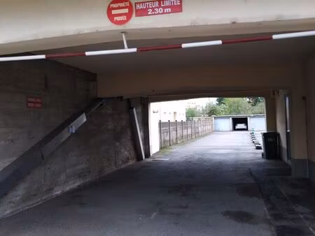 garage rue edgar quinet