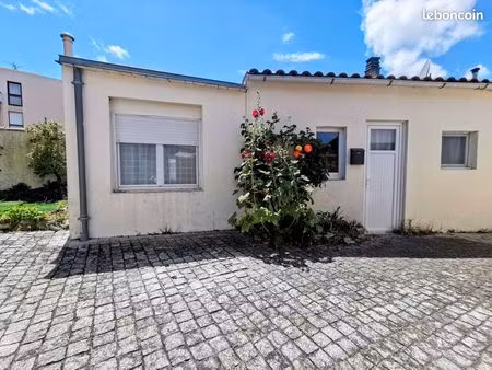 maison t2 dans la rochelle