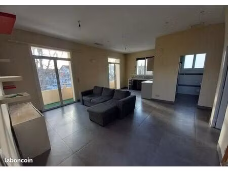appartement 3 pièces 70 m²