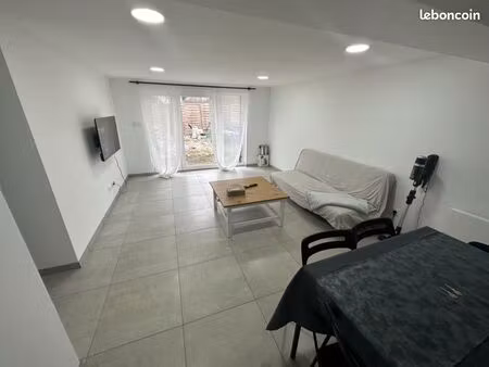 t2 meublé de 40 m² en rez-de-jardin – disponible à partir du 20 juin