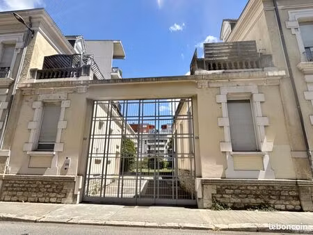 studio 1 pièce 21 m²