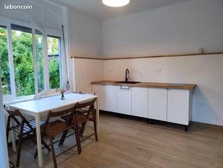 appartement/ studio pour un étudiant dans grand maison lambersart