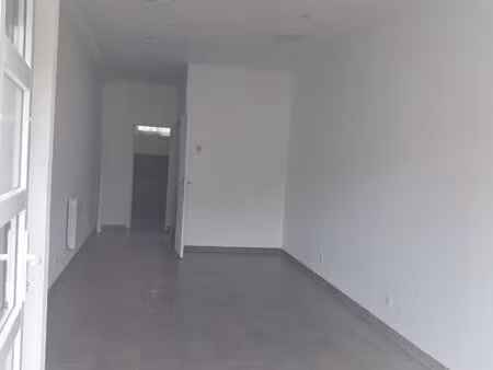 maison 77 m2 + cour 9 m2