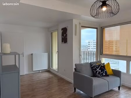 2 pièces gare calme confort chauffage compris