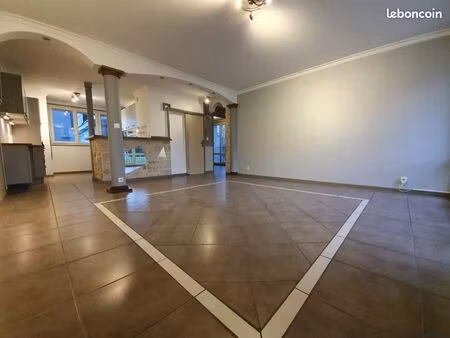appartement 4 pièces 79 m²