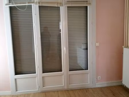 loue appartement de standing 55m2 melun dispo de suite