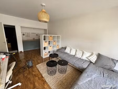 studio meublé 30 m² avec terrasse – boulevard des pyrénées à pau