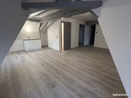 2 / 3 pièces la broque