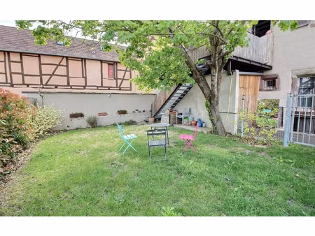 location appartement  m² t-4 à ensisheim  1 350 €