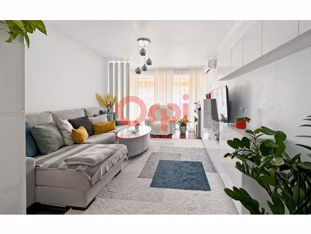 location appartement  49.29 m² t-2 à fréjus  750 €