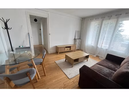 location appartement  55 m² t-3 à limoges  650 €