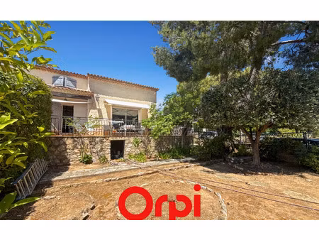 maison bandol 142.19 m² t-5 à vendre  710 000 €