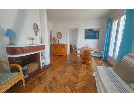 appartement royan 58 m² t-3 à vendre  211 470 €