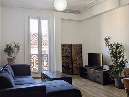 sète : appartement traversant 2 chambres proche mairie et qu