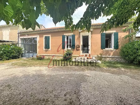 mollégès  maison et gite avec piscine et terrain de 2000m²