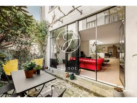 paris 18e - cimetière de montmartre - maison à vendre - 6 pièces - 166 40m² carrez - 181 9