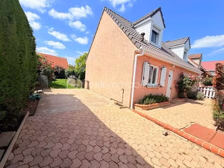 maison de 111 m² à villejust
