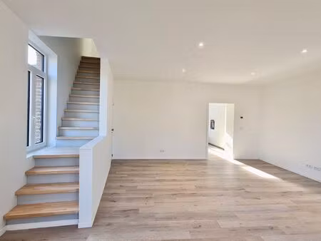 appartement à louer à ruelle durieu 25b beloeil (rbw16250)