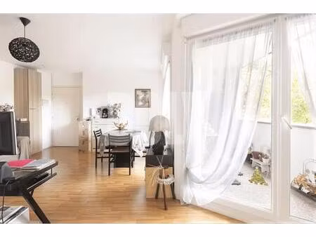 doly - appartement- rue de paris  92100
