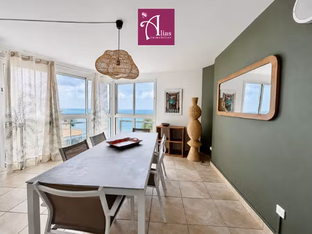 à louer appart f4 duplex meublé de standing avec vue mer