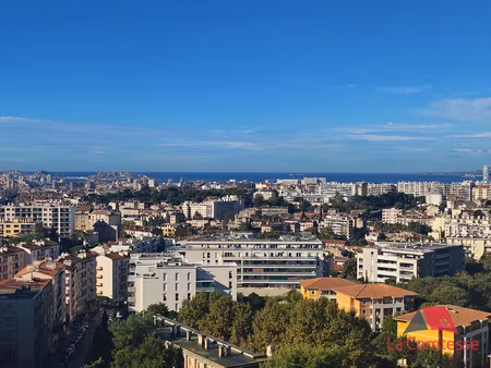 magnifique t4 duplex renové vue mer