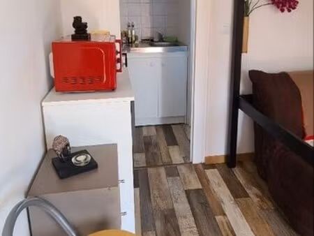 appartement studio teste-de-buch - 20 m2 - 570 euros ttc