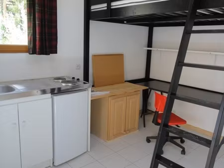 appartement studio le bouscat - 20 m2 - 600 euros ttc