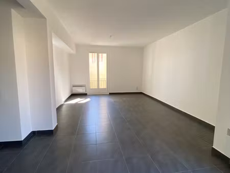 appartement 96 m2 - montpellier centre - proche faculté de d