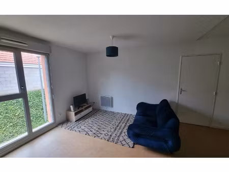 location appartement  42.49 m² t-2 à saint-genis-laval  750 €