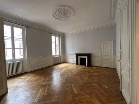 t3 rue alsace lorraine 105 m2