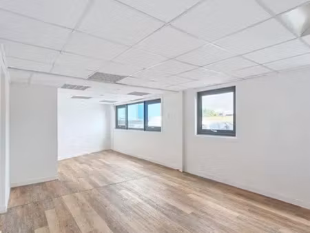 bureaux à la rochelle (17000)