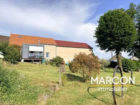 maison rénovée avec grange attenante  vue panoramique sur 8649 m² de terrain