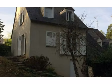 location maison  m² t-5 à joué-lès-tours  1 050 €