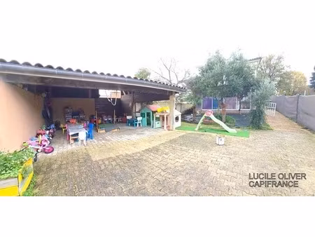 à vendre – ensemble immobilier de 270 m² avec appartement indépendant la ville dieu du tem