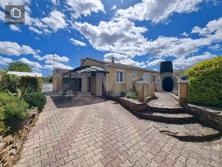 jolie villa de pp de 104.81 m2 sur 600 m2 avec piscine.
